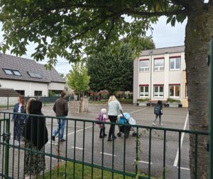 C'est la rentrée! Travaillez bien, les enfants!